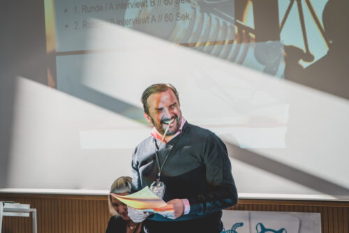 Seminar Speaking with Emotions